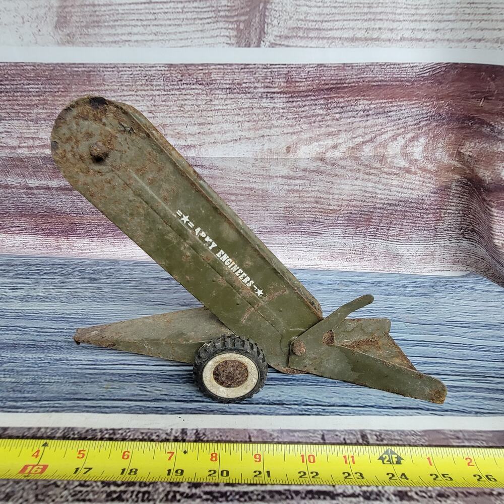 Vintage Structo pressed steel sand loader army edition parts/repair